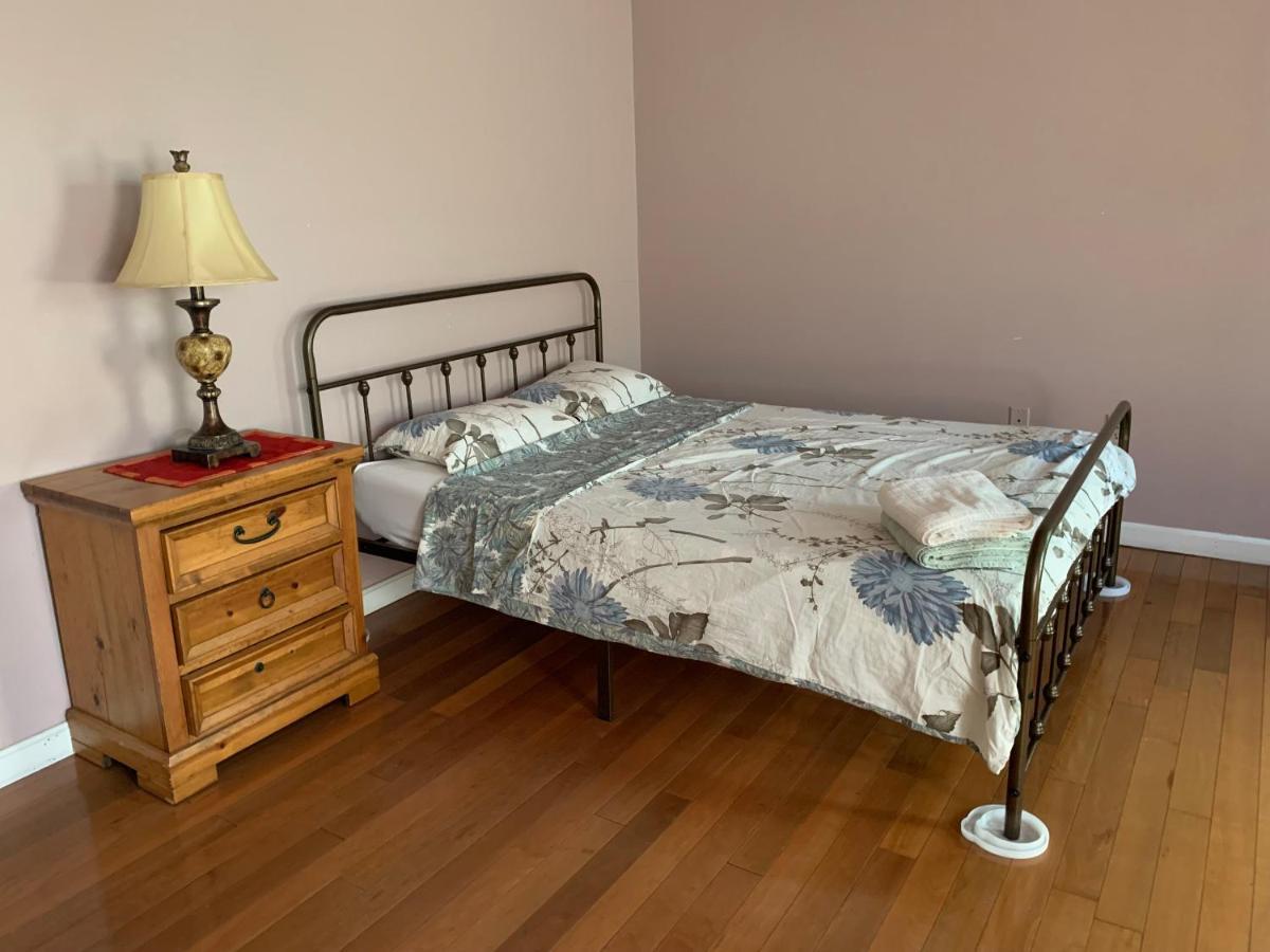 Beautiful Victorian House, Room Бостън Екстериор снимка